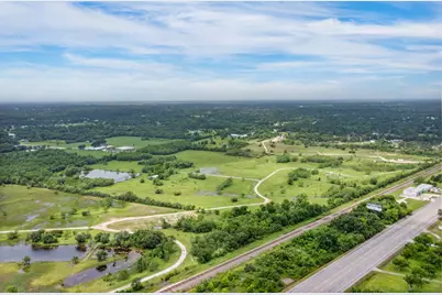 10935 Highway 6, Hitchcock, TX 77510 - Photo 14