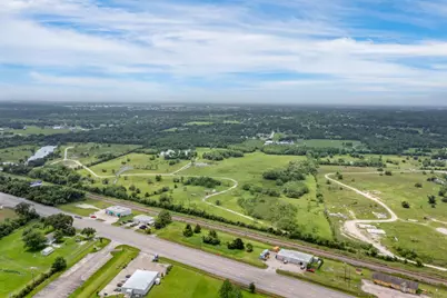 10935 Highway 6, Hitchcock, TX 77510 - Photo 4