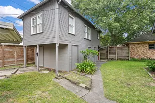 1133 Bayland Ave, Houston, TX 77009 - Photo 1