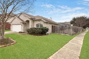 19531 S Village Of Bridgestone Ln, Spring, TX 77379 - Photo 2