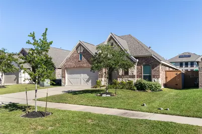 12417 Berberry Drive, Texas City, TX 77568 - Photo 2