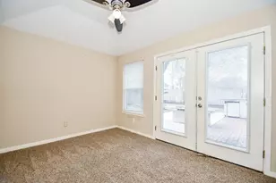 3402 Hidden Creek Dr, Sugar Land, TX 77479 - Photo 12