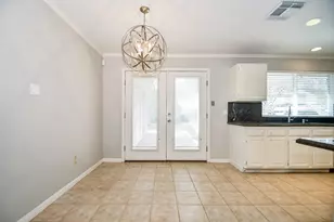 3402 Hidden Creek Dr, Sugar Land, TX 77479 - Photo 6