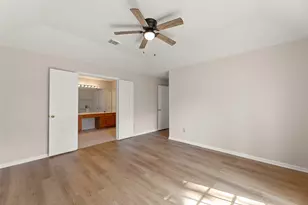 15907 Meadow Village Dr, Houston, TX 77095 - Photo 38