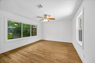 8739 Linkterrace Ln, Houston, TX 77025 - Photo 20