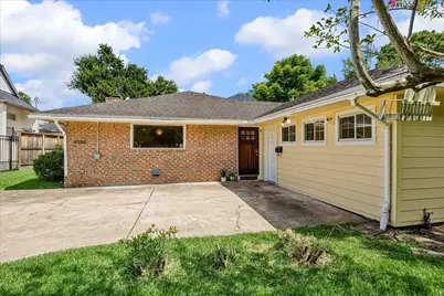 8739 Linkterrace Lane, Houston, TX 77025 - Photo 6