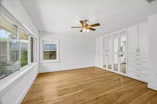 8739 Linkterrace Ln, Houston, TX 77025 - Photo 4