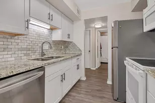 3220 69th St, Galveston, TX 77551 - Photo 20