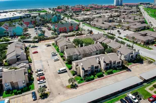 3220 69th St, Galveston, TX 77551 - Photo 6