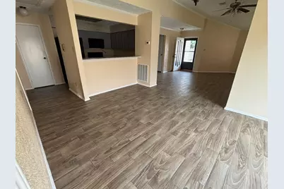 8319 Wind Veil Drive, Houston, TX 77040 - Photo 22