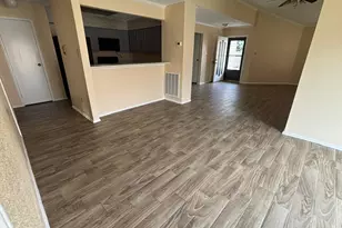 8319 Wind Veil Dr, Houston, TX 77040 - Photo 22