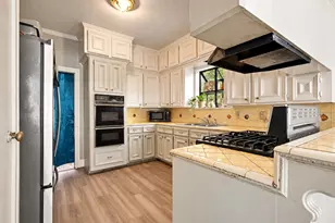 2120 Everett St, Houston, TX 77009 - Photo 8