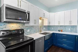 2102 Ave N, Galveston, TX 77550 - Photo 12