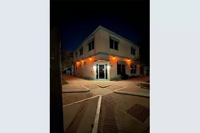 2102 Avenue N, Galveston, TX 77550 - Photo 34