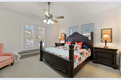 2102 Avenue N, Galveston, TX 77550 - Photo 18