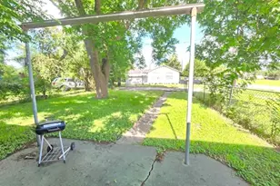 2600 Avenue F, Bay City, TX 77414 - Photo 20