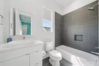 1436 W 24th Street, Houston, TX 77008 - Photo 32