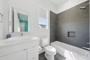 1436 W 24th St, Houston, TX 77008 - Photo 32