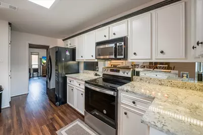 714 Quail Hollow Drive, Huntsville, TX 77340 - Photo 16