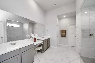 21444 Kings Guild Lane, Kingwood, TX 77339 - Photo 18