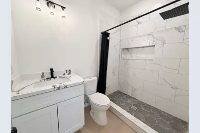 9303 Noel Street, Houston, TX 77033 - Photo 14