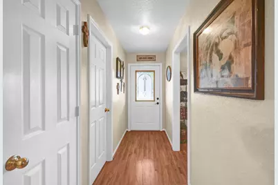 1226 Frontier Trail, Angleton, TX 77515 - Photo 6