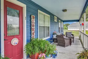 1226 Frontier Trail, Angleton, TX 77515 - Photo 4