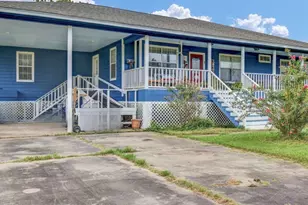 1226 Frontier Trail, Angleton, TX 77515 - Photo 2
