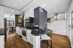 701 Bering Dr, Houston, TX 77057 - Photo 1