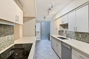 5000 Bayard Ln, Houston, TX 77006 - Photo 12