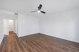 11703 N Perry Ave, Houston, TX 77071 - Photo 20