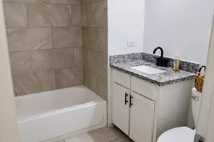 4031 Castor St, Houston, TX 77022 - Photo 6