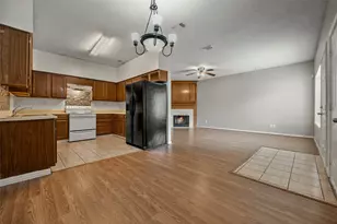 7120 Deer Creek Ct, Spring, TX 77379 - Photo 6