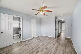 8330 Springtime Ln, Houston, TX 77075 - Photo 10