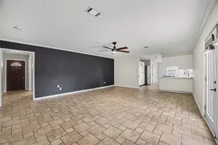 8330 Springtime Ln, Houston, TX 77075 - Photo 6