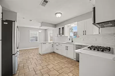 8330 Springtime Lane, Houston, TX 77075 - Photo 4
