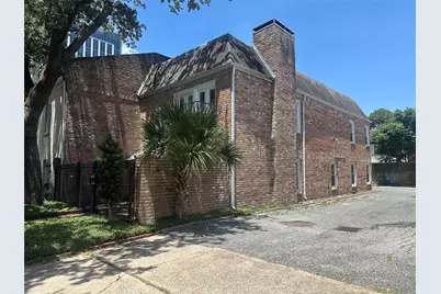 2202 Welch Street, Houston, TX 77019 - Photo 2