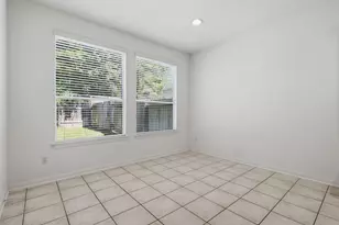 130 Ledgestone Pl, The Woodlands, TX 77382 - Photo 8