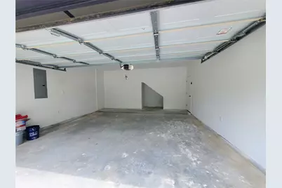 1306 N 9th Street, Conroe, TX 77301 - Photo 22