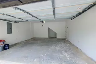 1306 N 9th St, Conroe, TX 77301 - Photo 22
