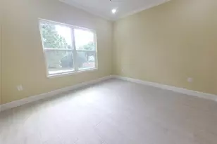 1306 N 9th St, Conroe, TX 77301 - Photo 38