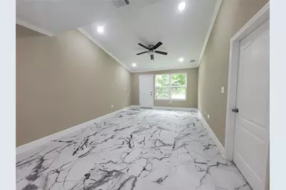 1306 N 9th Street, Conroe, TX 77301 - Photo 28