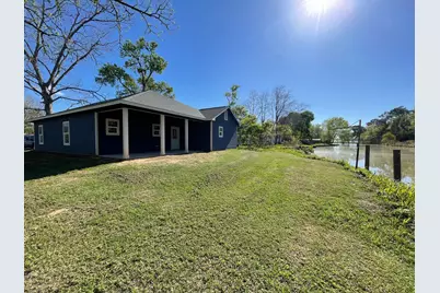 450 Governor Hogg Drive, Pointblank, TX 77364 - Photo 4