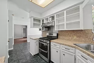 132 Red Oak Ln, Conroe, TX 77304 - Photo 8