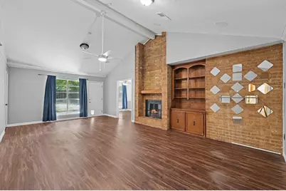 132 Red Oak Ln, Conroe, TX 77304 - Photo 4