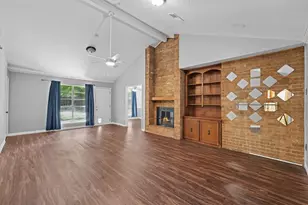 132 Red Oak Ln, Conroe, TX 77304 - Photo 4