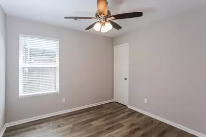 5202 El Tigre Lane, Baytown, TX 77521 - Photo 12