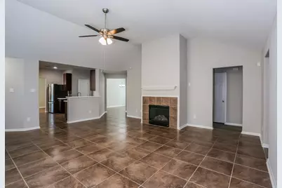 5202 El Tigre Lane, Baytown, TX 77521 - Photo 4