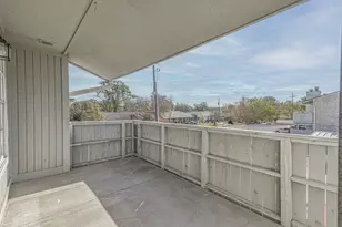 8787 Brae Acres Rd, Houston, TX 77074 - Photo 4