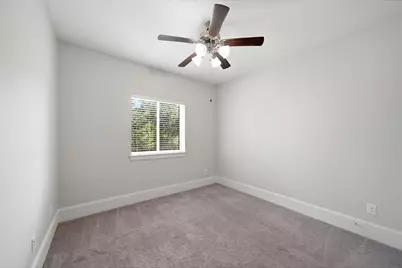 8808 Ashbloom Lane, Houston, TX 77080 - Photo 12